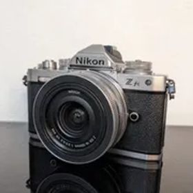 Nikon◇ミラーレス一眼カメラ Zfcボディ シルバー
