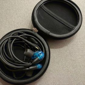 SHURE SE215
