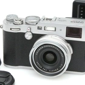 【中古】【並品】富士フイルム FUJIFILM X100F CA01-P440-2Q2A 富士フイルム FUJIFILM APS-C 顔認識
