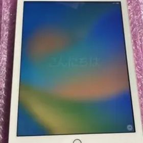 iPad（第5世代／2017） Wi-Fiモデル 32GBゴールド MPGT2J