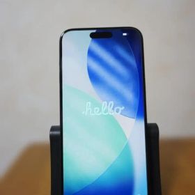 iPhone 15 Pro Max 256GB (海外版 SIMフリー）