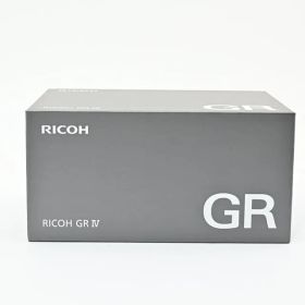 ＜未開封品＞ RICOH GR4｜APS-C搭載 高性能コンパクトデジタルカメラ｜GR IIIx 後継モデルの最新進化型｜新品未開封・保証書同封の高品質プレミアムモデル