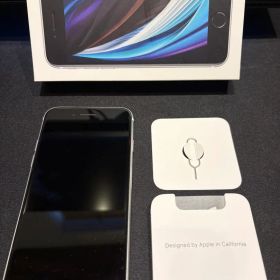 Apple iPhone SE2 64GB ホワイト