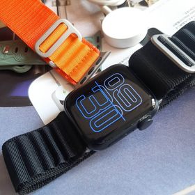 SE 2世代 アップルウォッチ GPS|40mm Apple Watch(腕時計(デジタル))