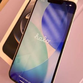 Apple iPhone 16e ホワイト 本体