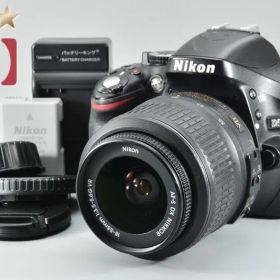 Nikon ニコン Nikon ニコン D5200 + AF-S DX NIKKOR 18-55mm f/3.5-5.6G VR デジタル一眼レフカメラ