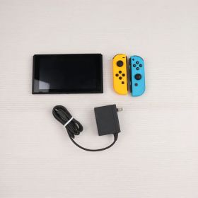 (本体) Nintendo Switch(ニンテンドースイッチ) Joy-Con(L) ネオンブルー/R ネオンレッド 任天堂(HAD-S-KABAH)