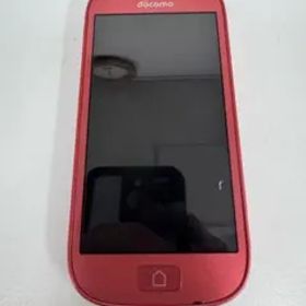 docomoらくらくスマートフォンF-04J 赤