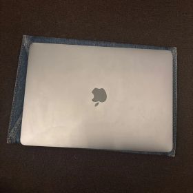 MacBook Pro 2016 13インチ スペースグレイ デニムケース付き