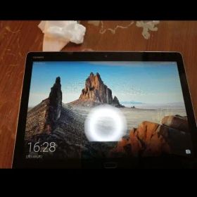 Ｗ‼️超美品‼️HUAWEI MediaPad M3 Lite 1010インチ