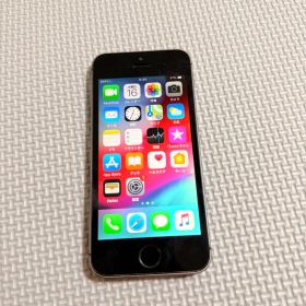 Apple iPhone 5s 32スペースグレイGBdocomo初期化済み
