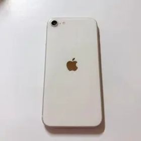 アップル iPhoneSE 第3世代 64GB スターライト SIMフリー