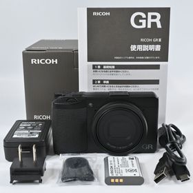 ★極上品★RICOH GR III ショット数 1394回(コンパクトデジタルカメラ)