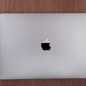 Apple MacBook Air M1 13インチ シルバー