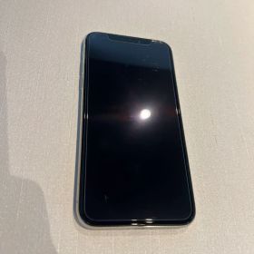 Apple iPhone X シルバー 本体 SIMロックなし 64GB