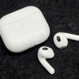 AIRPODS 第3世代 A2566 APPLE