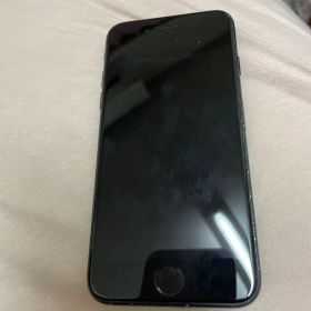 Apple iPhone 8 ブラック