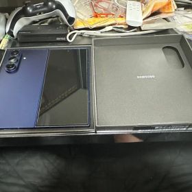 Samsung Galaxy Z Fold7 SCG34 青中古