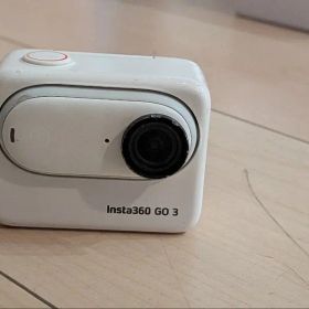 Insta360 GO 3 ホワイト 本体 128GB