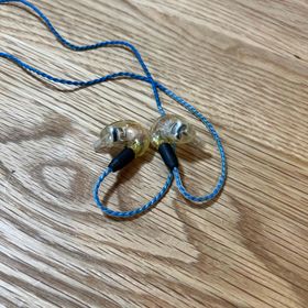 シュア(SHURE)のse215(ヘッドフォン/イヤフォン)