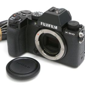 【中古】【良品】富士フイルム FUJIFILM X-S10 ボディ（センサー清掃済） CA01-B3982-3W2A Xマウント APS-C 5軸手ブレ補正 EVF 中古