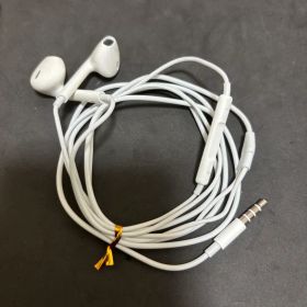 Apple EarPods ホワイト イヤフォン