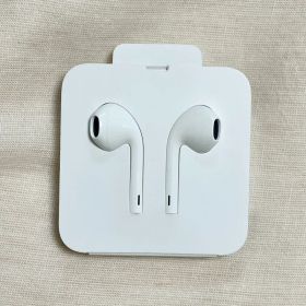 ☆匿名配送☆Apple EarPods イヤーポッズ ライトニングコネクタ