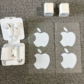 Apple 純正EarPods、イヤフォン、ロゴステッカー、Lightning
