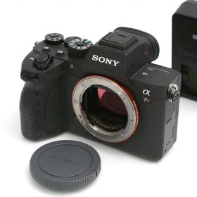 【中古】【美品】ソニー α7R IV ILCE-7RM4 ボディ（センサー清掃済み） CA01-B4017-2P3 SONY ソニー α Eマウント ミラーレス フルサイズ 手ブレ補正 4K対応