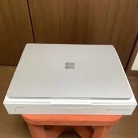 surface laptop 第7世代 13.8インチ
