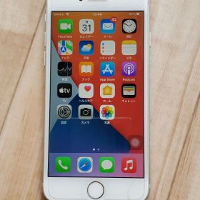 Apple iPhone 7 シルバー 本体