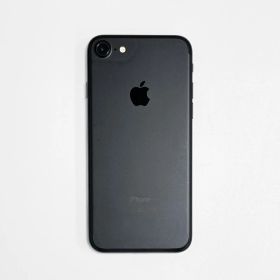 【中古】iPhone7 32GB バッテリー87％ ブラック docomo 本体 [9611]