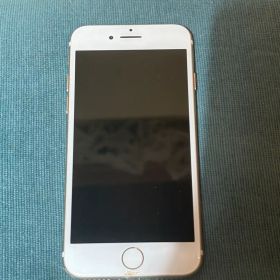 Apple iPhone 7 ゴールド 本体