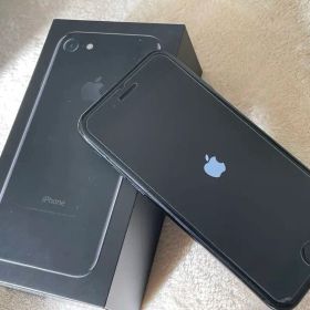 Apple iPhone 7 ブラック 本体 箱付き 256GB SIMフリー