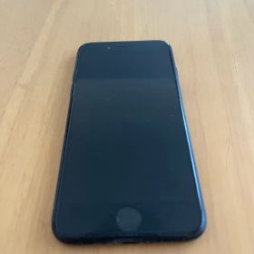 Apple iPhone 7 ブラック