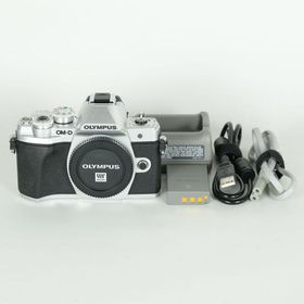 [美品 | シャッター数8,780回] OLYMPUS OM-D E-M10 Mark III [ボディ シルバー] | マイクロフォーサーズマウント