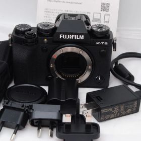 4894ショット！美品 ★ 富士フイルム(FUJIFILM) X-T5ボディ ブラック ミラーレス一眼カメラ
