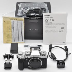 ＜極上美品!!＞ FUJIFILM フジフイルム X-T5 ボディ シルバー ※ショット数、７１３回!!※ ♪あるとうれしい元箱＆説明書付き♪