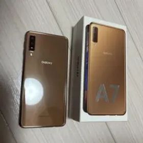 Samsung Galaxy A7 ゴールド SIMフリー