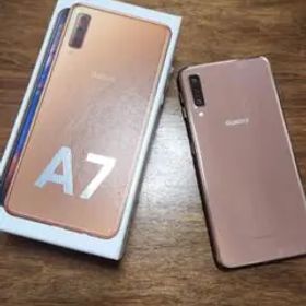 GalaxyA7 ゴールド simフリー