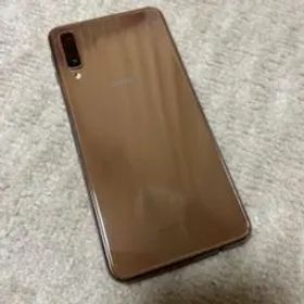 Galaxy A7 ゴールド