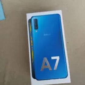 SAMSUNG Galaxy A7 ブラック SM-A750C