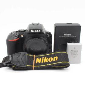 5171ショット！■極上品■ Nikon D5600 ボディ ブラック