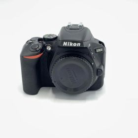 【中古】ニコン D5600 ダブルズームキット デジタル一眼レフカメラ[10]