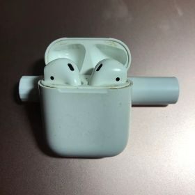 Apple AirPods 第2世代