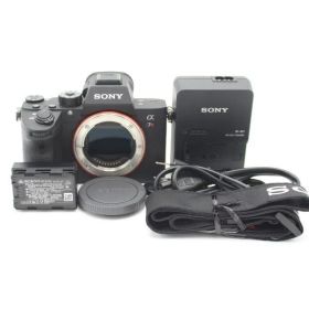 ■美品■ SONY フルサイズ ミラーレス一眼カメラ α7RIII ボディ(レンズなし) ブラック ILCE-7RM3A ♯69003