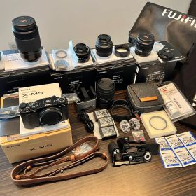 FUJIFILM X-M5【多言語対応】レンズ5本、備品多数、総額約43万円