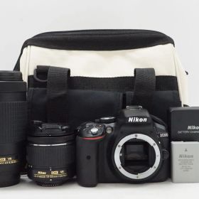 C031315)Nikon Ｄ5300 デジタル一眼レフ ダブルレンズキット シャッター数2500回以下