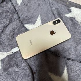 Apple iPhone Xs ゴールド 本体