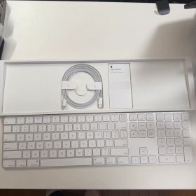 Magic Keyboard テンキー付き US配列